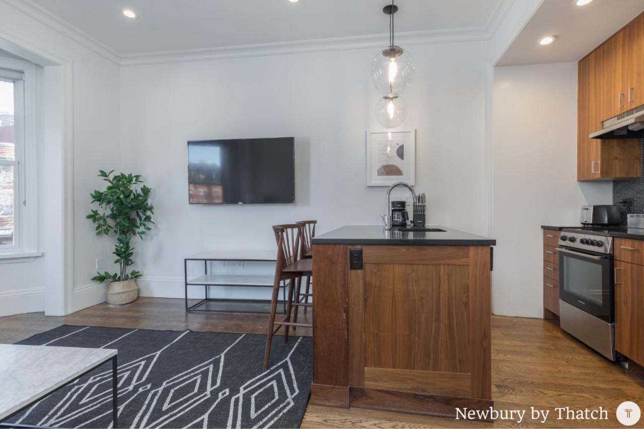 304 Newbury Street By Thatch Boston Eksteriør bilde